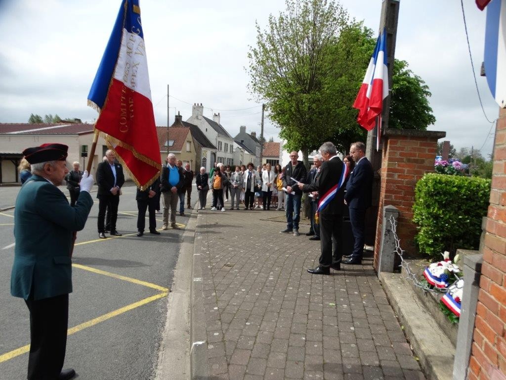 8 mai j szypura 16 