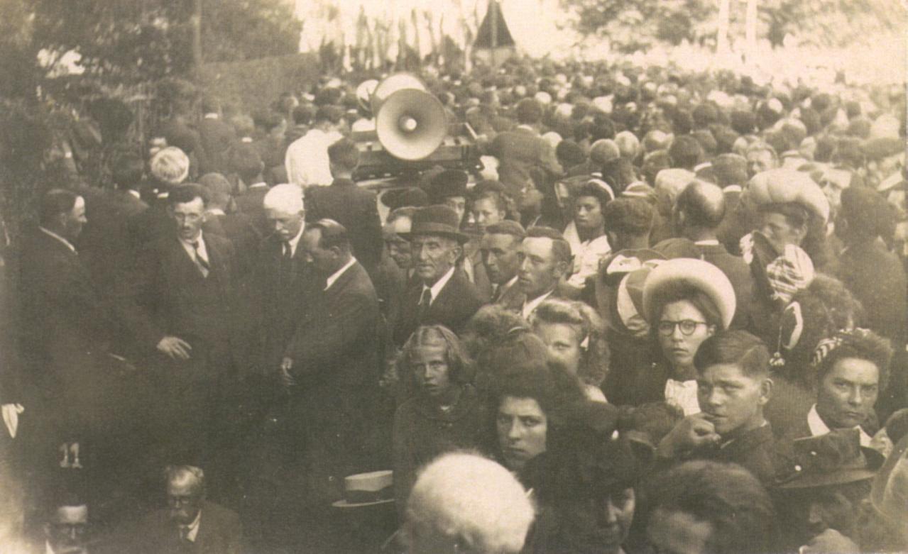 HOULLE INAUGURATION MONUMENT AUX MORT VINCQ