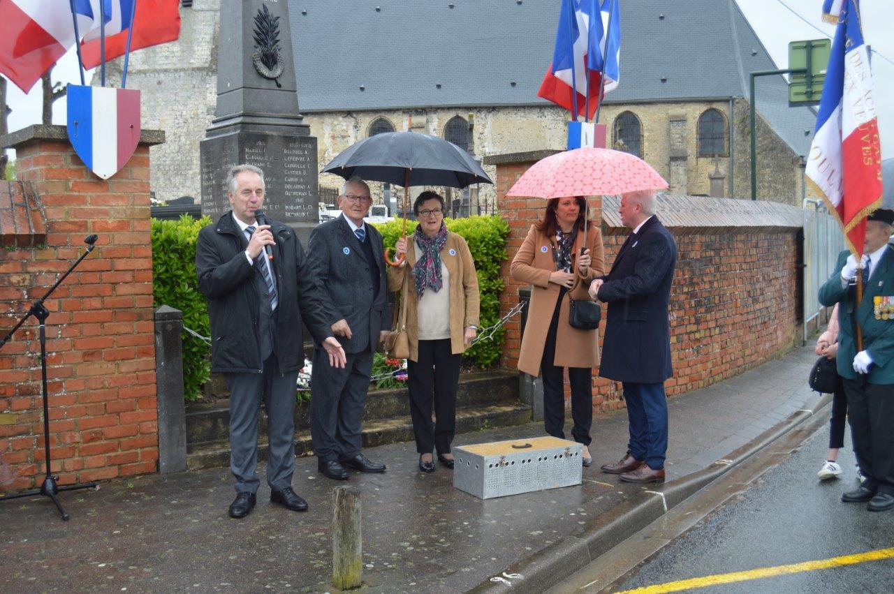 Monument 8 mai (14)